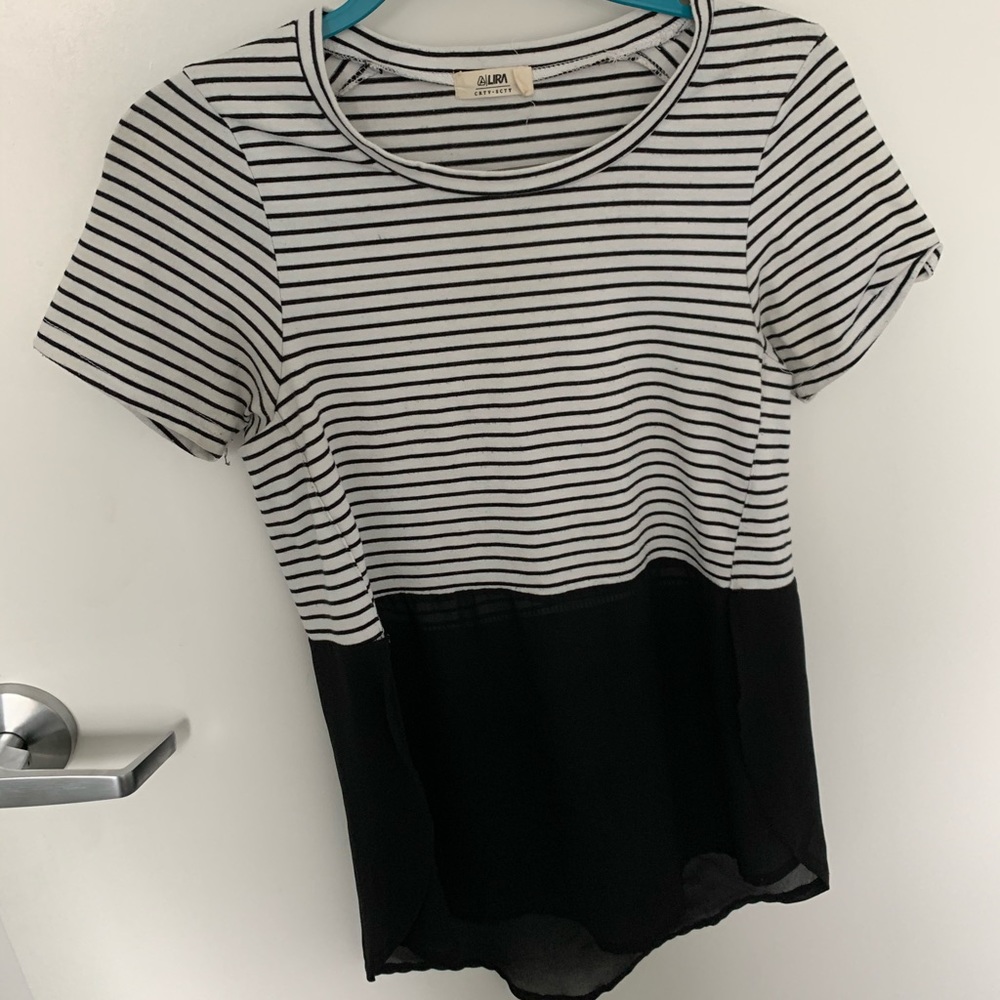 black and white stripe top